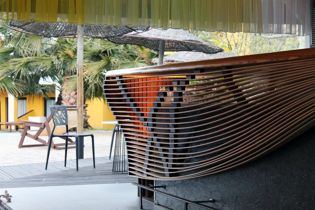 Despotiko Apt. Hotel & Suites Toroni Exterior photo