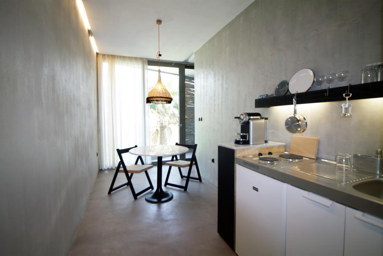Despotiko Apt. Hotel & Suites Toroni Exterior photo